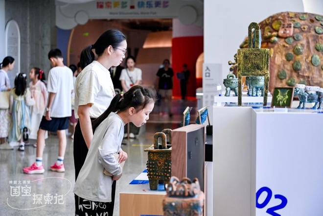 回味成长：以孩子为中心家校社共建大美育j9九游会真人第一品牌“国宝探索记”(图6)