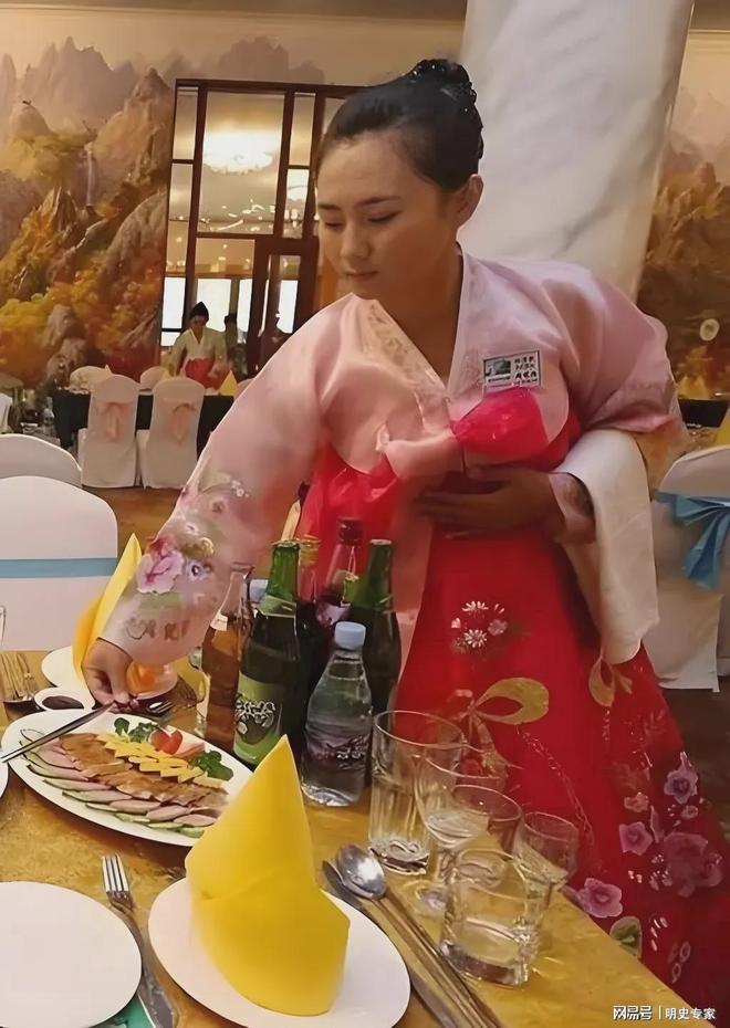 一天三顿都吃啥：玉米饭、泡菜、大酱汤九游会j9登录作为我们邻居普通朝鲜人