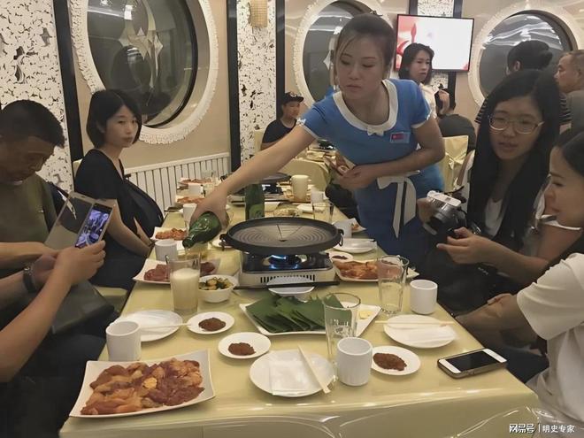 一天三顿都吃啥：玉米饭、泡菜、大酱汤九游会j9登录作为我们邻居普通朝鲜人(图4)